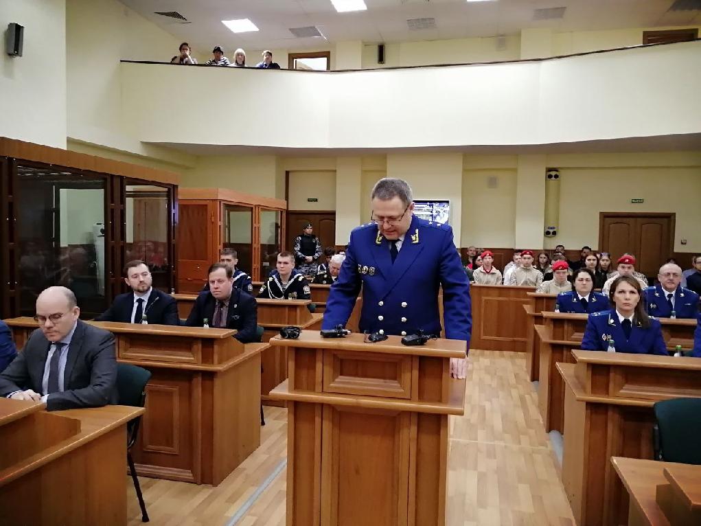 В Архангельской области суд удовлетворил заявление прокурора об установлении факта геноцида народов Советского Союза, подготовленное по поручению Генерального прокурора Российской Федерации.